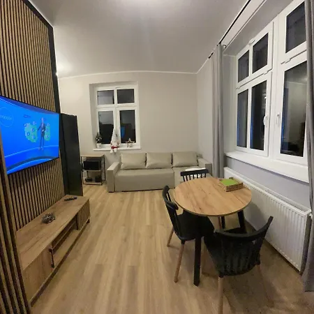 Przystanek - Luksemburg * Karpacz